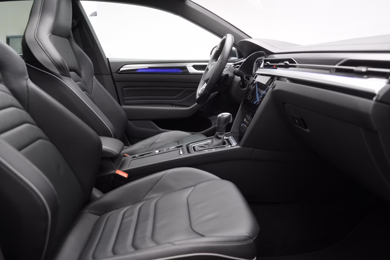 (B-591) Volkswagen Arteon 2.0 TDI DSG R-Line Leder/ACC/HUD/Pano/Kam - Image 9