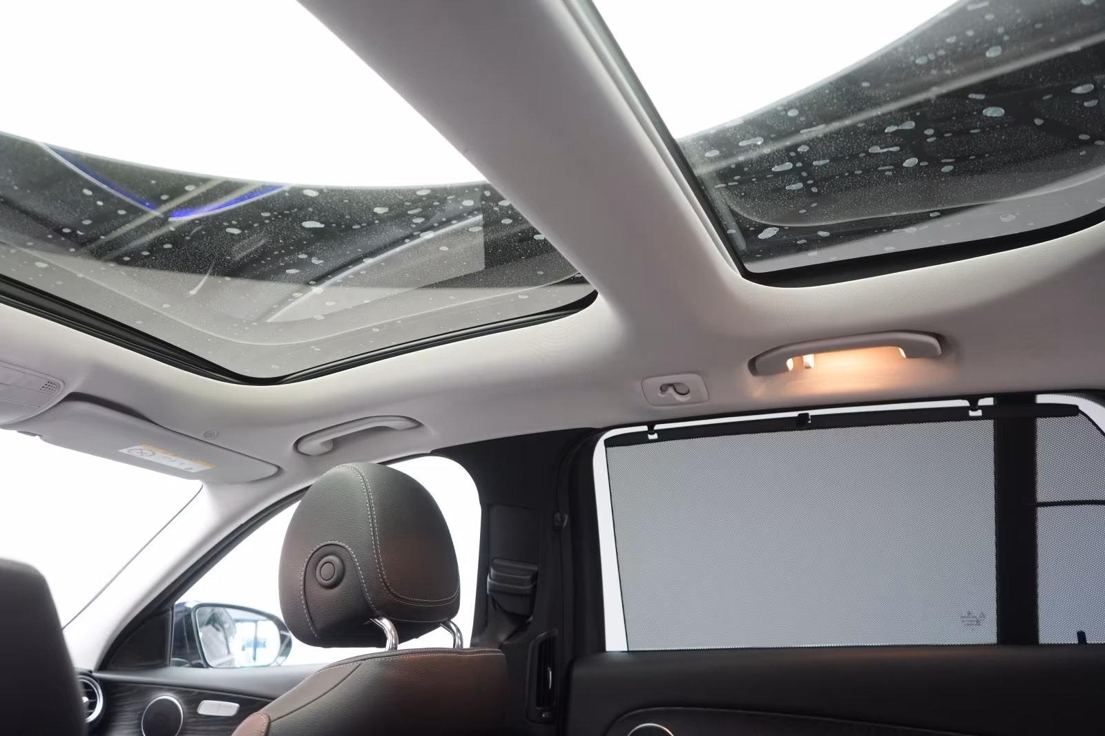 (B-664) Mercedes-Benz(Hybrid) E 300 E T 9G-Tronic Leder/Temp/Kamera/Pano/A - Image 12