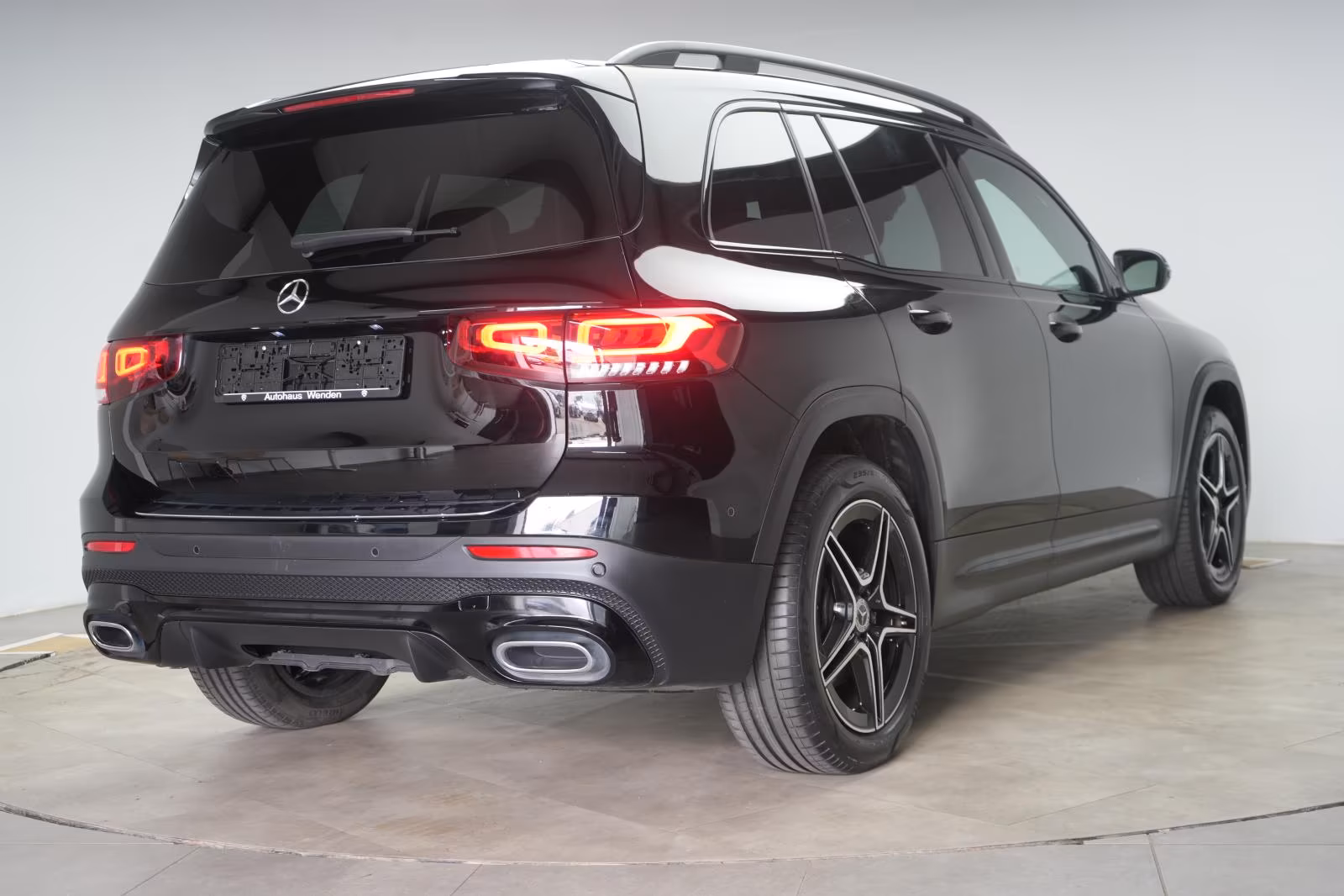 (B-482) Mercedes-Benz GLB 220 d 8G-DCT AMG Distronic/HUD/Kamera/A - Image 5