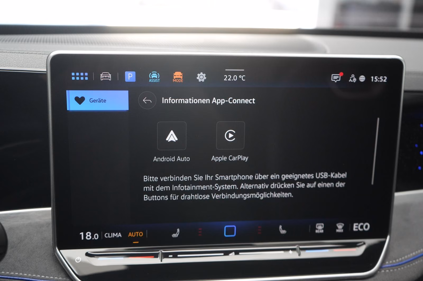 (B-479) Volkswagen(Hybrid) Passat 1.5 e-Hybrid DSG R-Line ACC/Kamera/Pano/L - Image 20