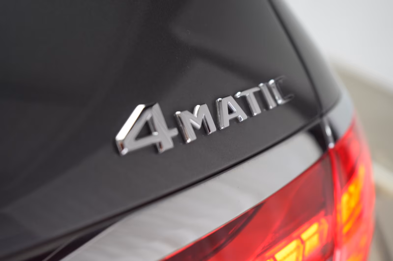 (B-159) Mercedes-Benz(Hybrid) E 300 de 4Matic T 9G-Tronic Avantgarde Leder/Dis - Image 27