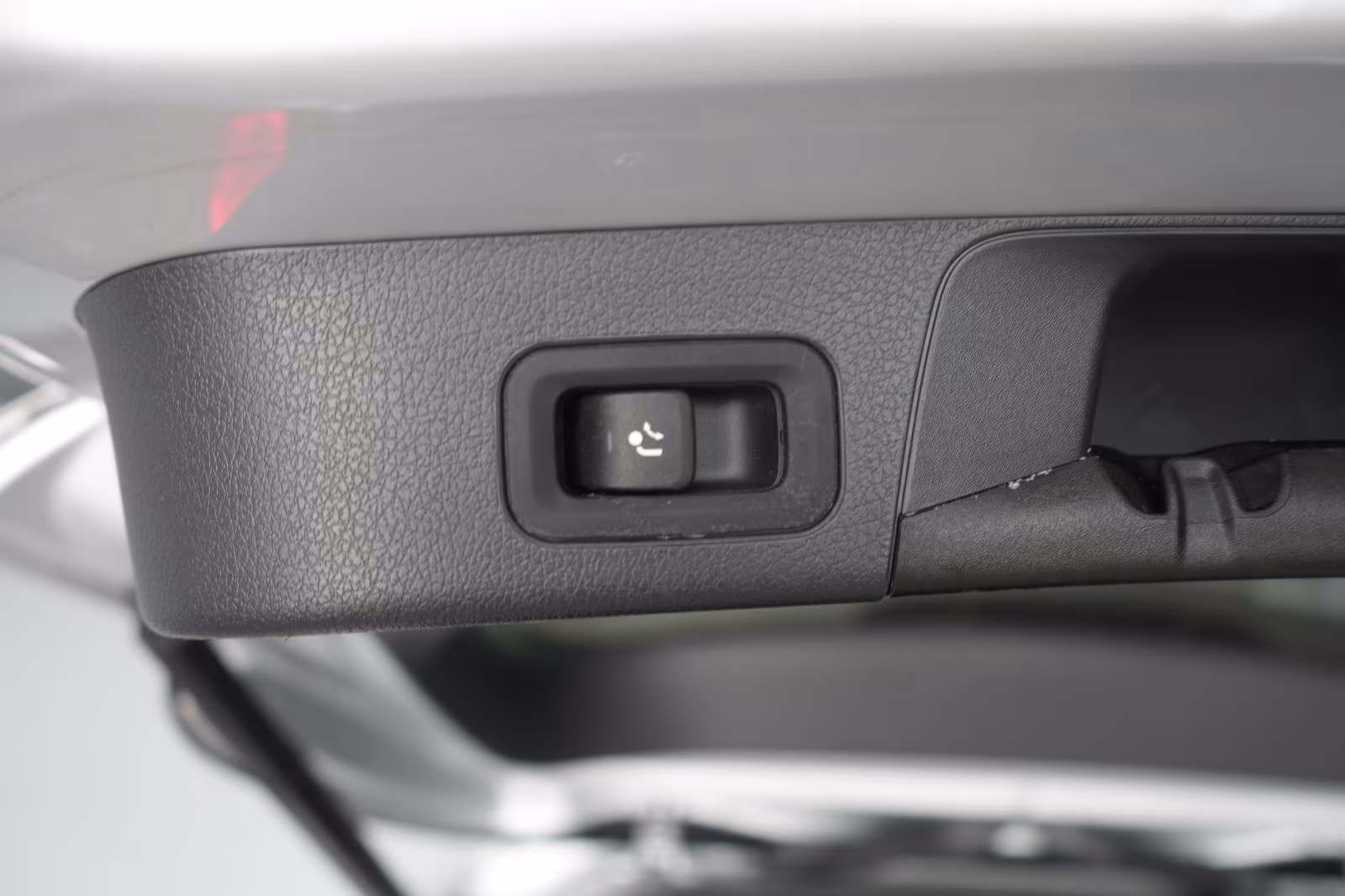 (B-578) Mercedes-Benz GLB 220 d 4Matic 8G-DCT AMG Distronic/Kamera - Image 30