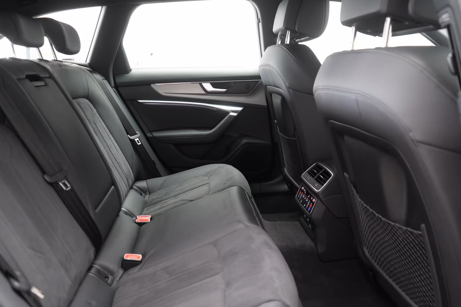 (B-107) Audi A6 Allroad 45 TDI Quattro Carplay/ACC/Lift/Kamer - Image 11