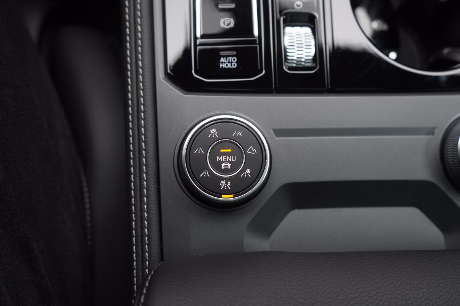 (B-295) Volkswagen Touareg 3.0 TDI 4Motion R-Line Leder/ACC/Pano/St - Image 20