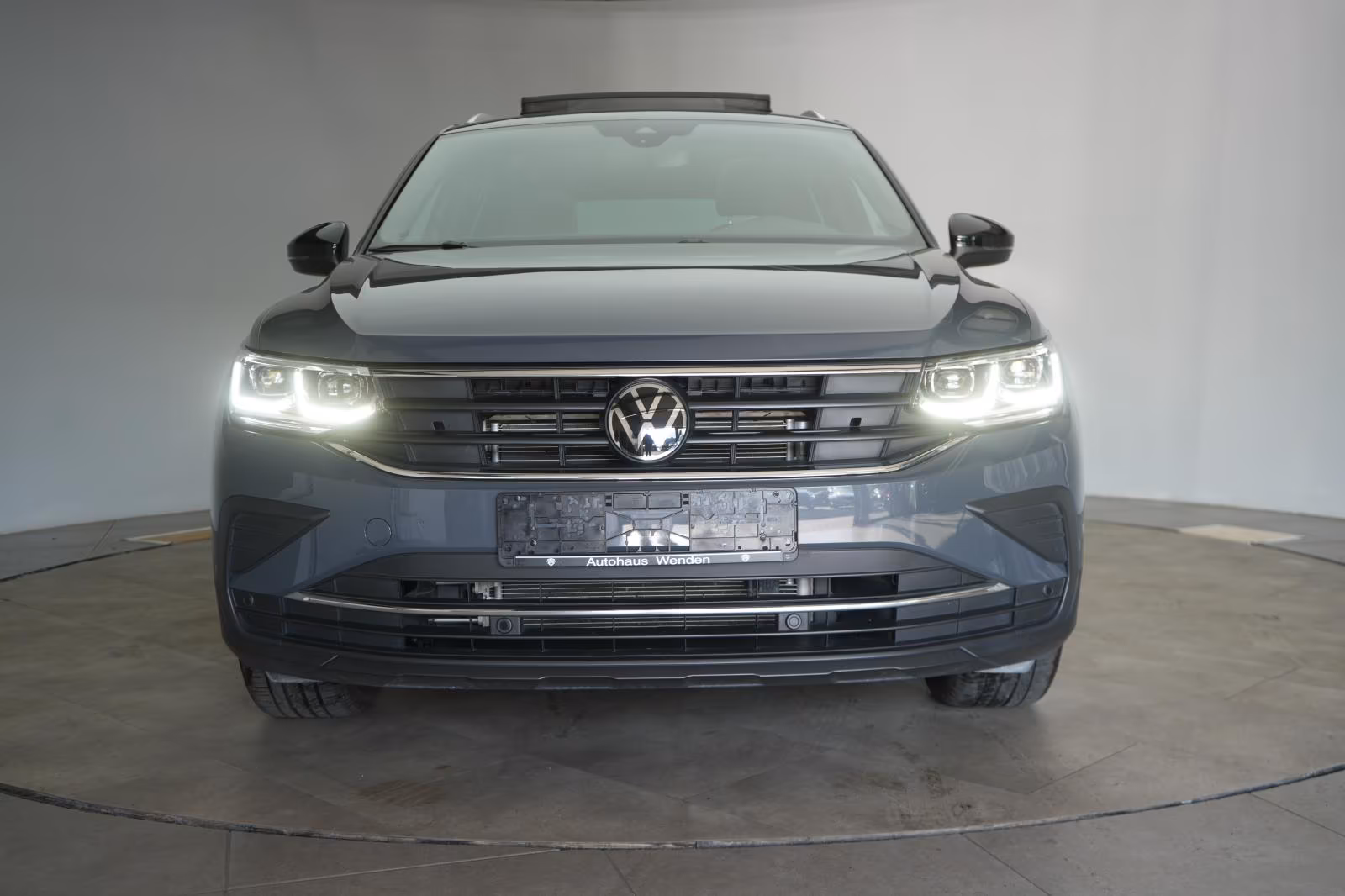 (B-504) Volkswagen Tiguan 1.5 TSI Life Move ACC/Kamera/Pano/Virtual - Image 2
