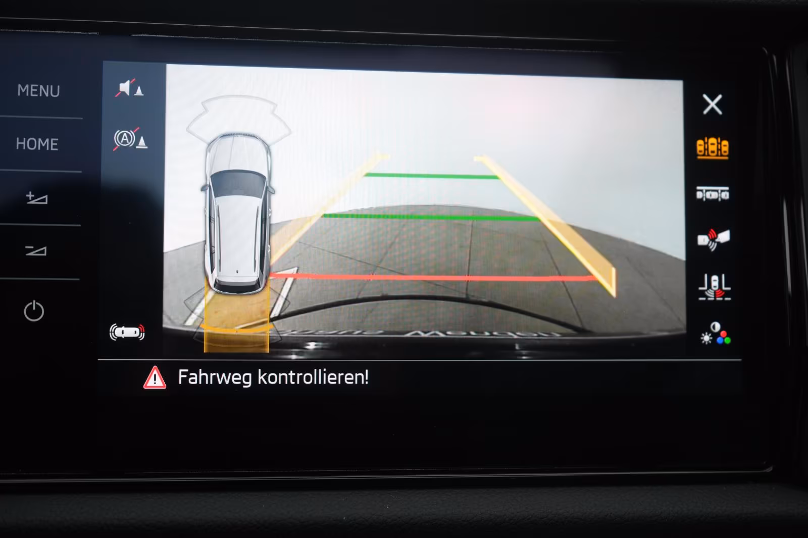 (B-031) Skoda Kodiaq 2.0 TSI 4x4 DSG RS ACC/Kamera/Virtual/Pan - Image 20