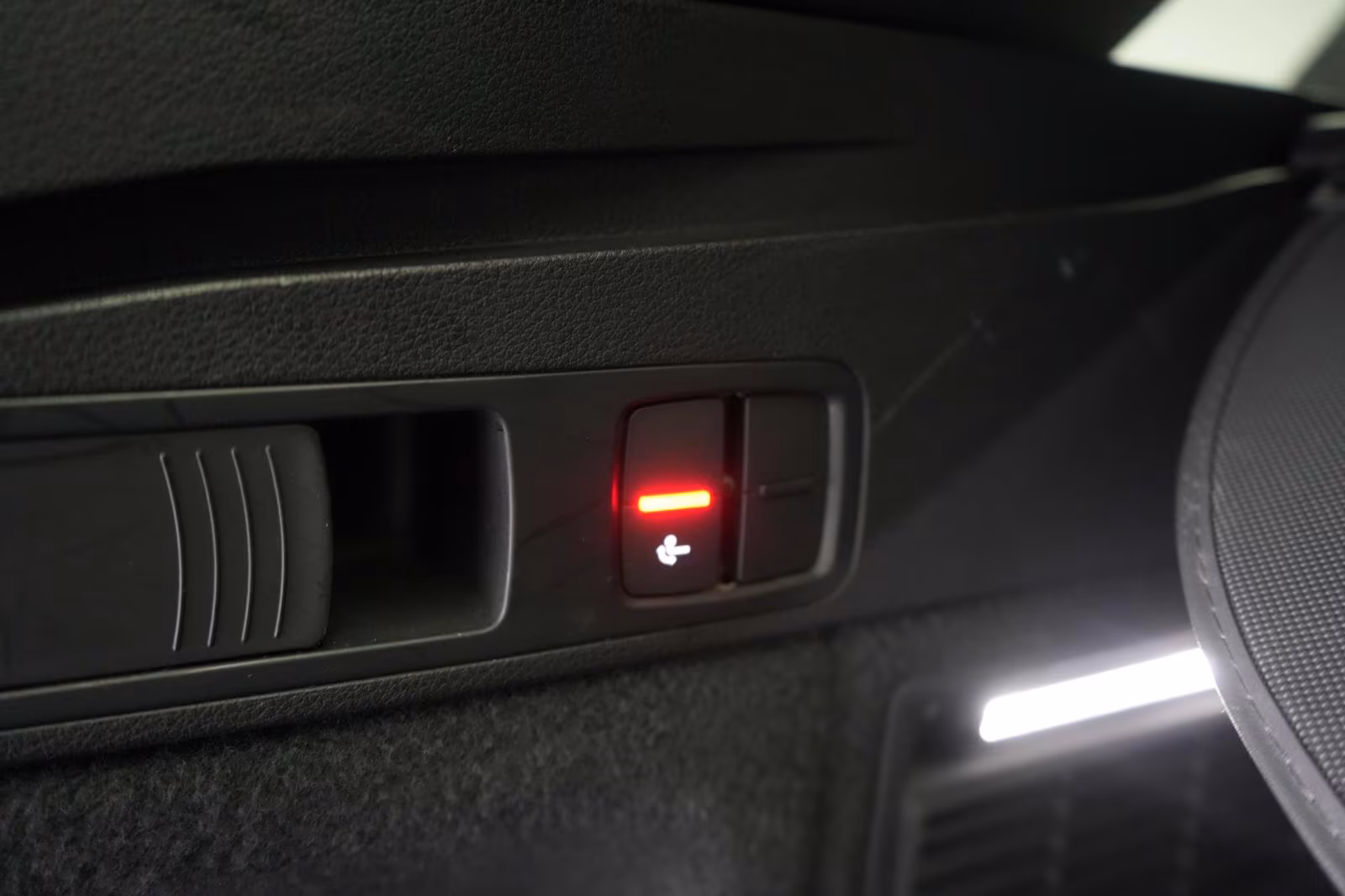 (B-397) Audi Q5 40 TDI quattro S tronic advanced Leder/ACC/Ka  - Image 22