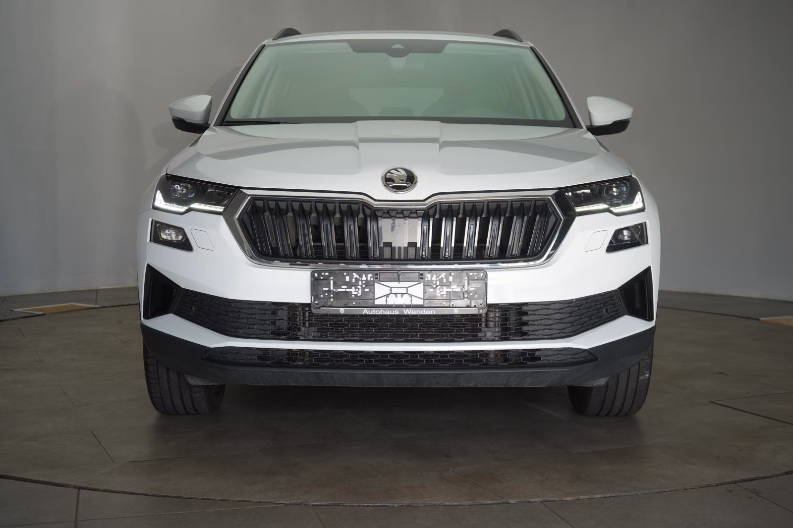 (B-754) Skoda Karoq 2.0 TDI 4x4 DSG Style ACC/Matrix/AHK/Kamer - Image 2