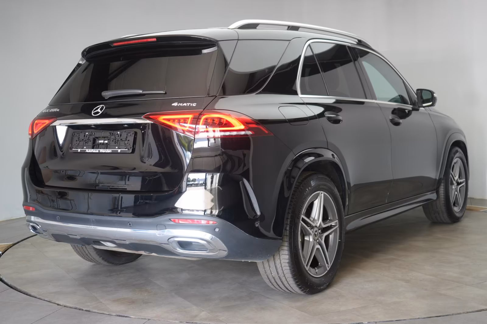 (B-563) Mercedes-Benz(Hybrid) GLE 350 e 4Matic 9G-Tronic AMG Line AHK/Burm - Image 5