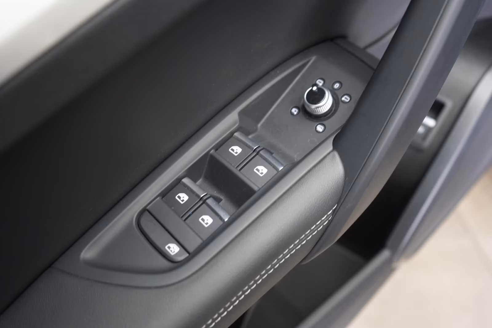 (B-661) Audi Q5 50 TDI quattro S line ACC/Virtual/Luft/Lane/ - Image 15