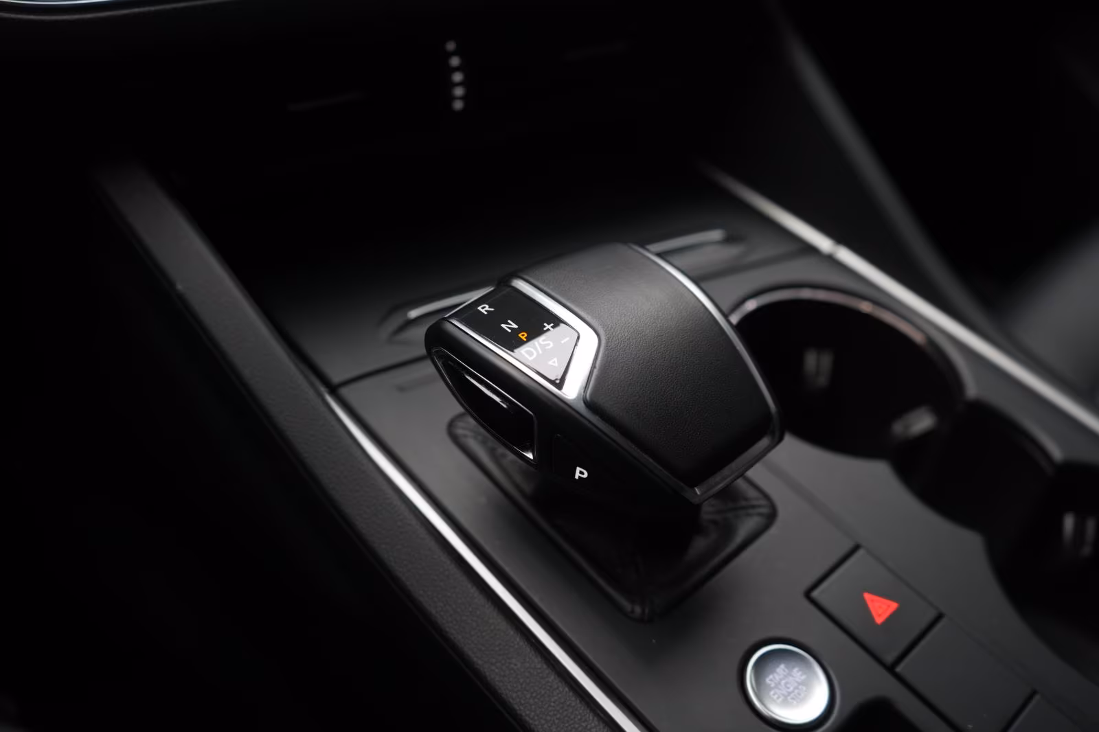 (B-446) Volkswagen Touareg 3.0 V6 TDI 4Motion Elegance Leder/AC - Image 13