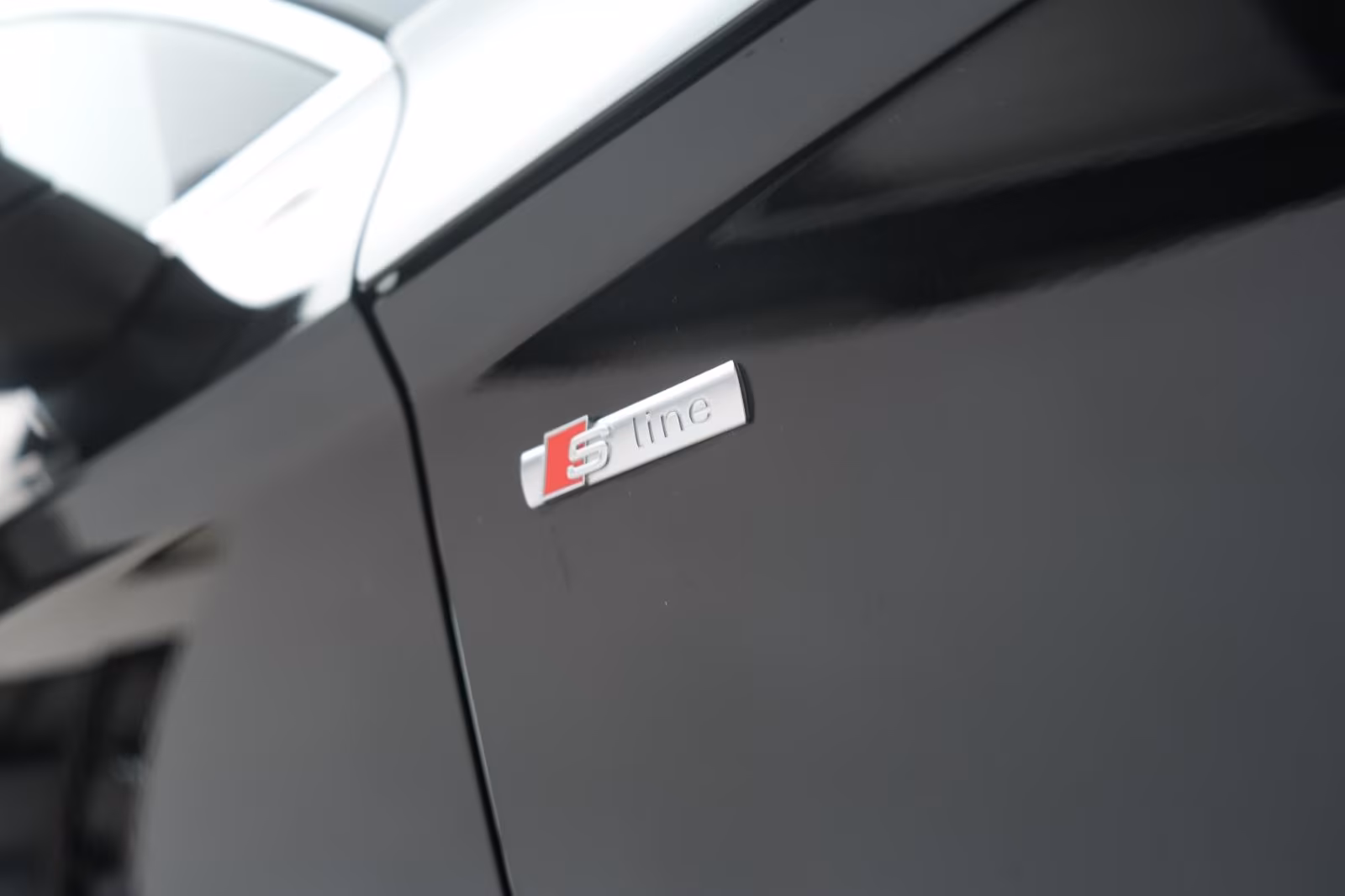 (B-123) Audi Q5 40 TDI quattro S-Line Temp/Kamera/AHK/Massage - Image 25