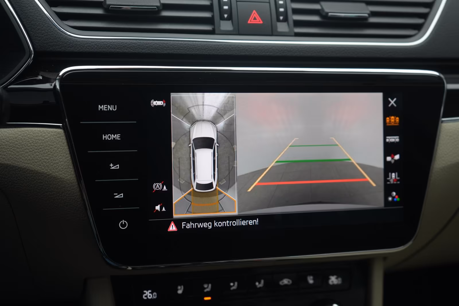 (B-671) Skoda Superb Combi 2.0 TSI - Image 12