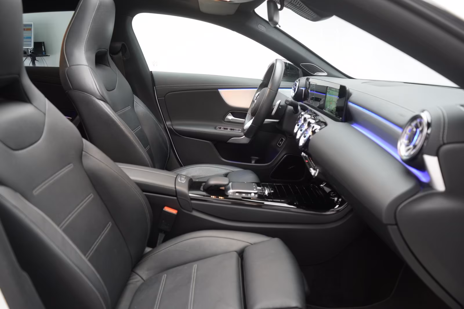 (B-457) Mercedes-Benz CLA 220 Shooting Brake d 8G-DCT AMG Leder/Tem - Image 9