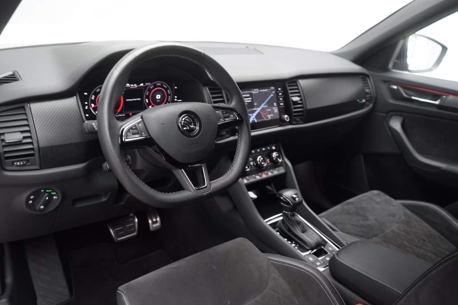 (B-513) Skoda Kodiaq 2.0 TDI 4x4 DSG Sportline ACC/Kamera/Virt - Image 8