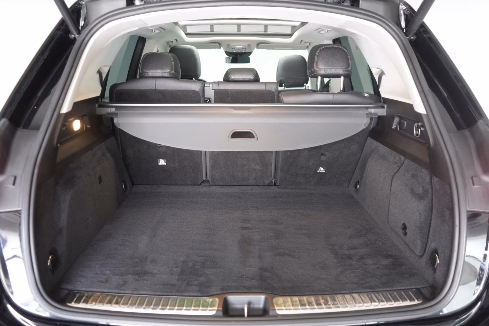 (B-474) Mercedes-Benz(Hybrid) GLE 350 e 4Matic AMG 9G-Tronic Exclusive Leder/D - Image 31