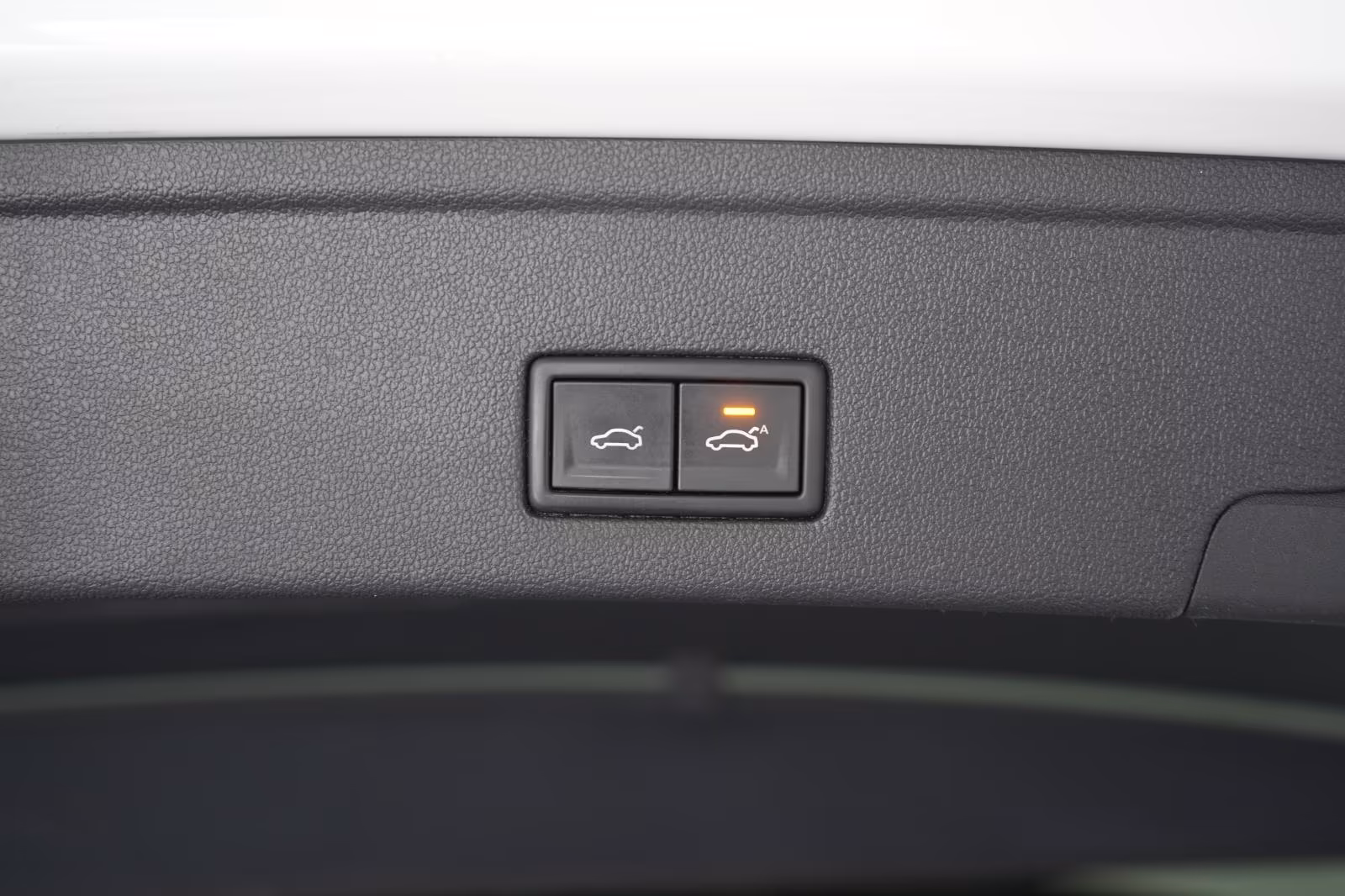 (B-337) Volkswagen Touareg 3.0 V6 TDI 4Motion R-Line Leder/ACC/Kame - Image 28