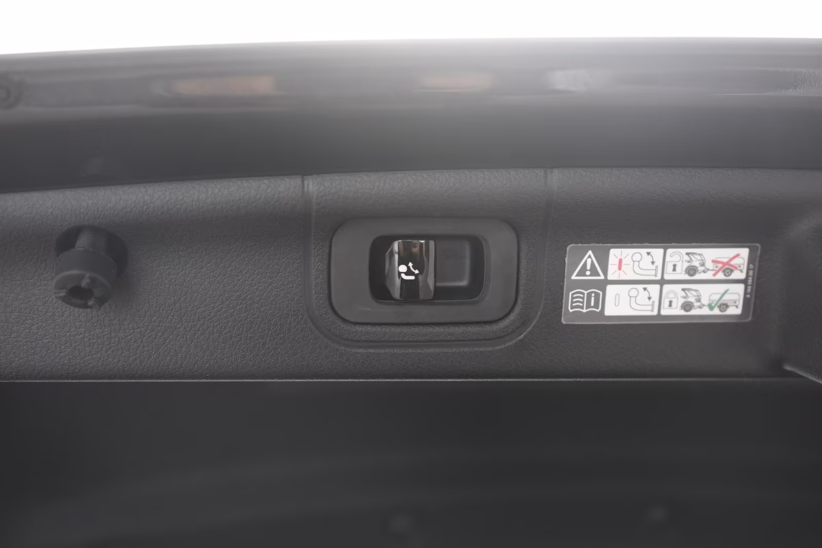 (B-593) Mercedes-Benz C 220 d 9G-Tronic AMG Distronic/Kamera/Pano/V - Image 24