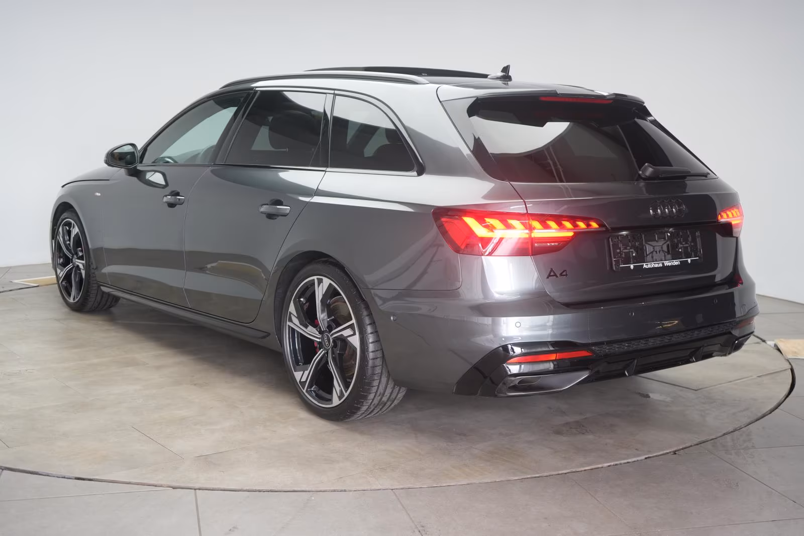 (B-593) Audi A4 40 TFSI S line ACC/Pano/Kamera/Matrix/B&O/Vir - Image 4