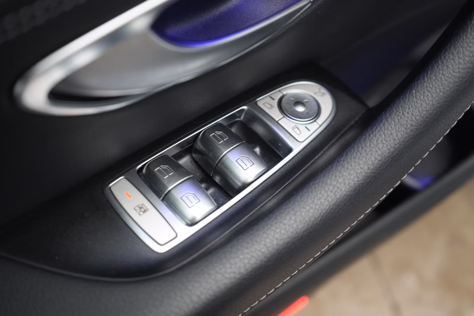 (B-016) Mercedes-Benz(Hybrid) E 300 de T 9G-Tronic AMG Distronic/Kamera/Burm - Image 13