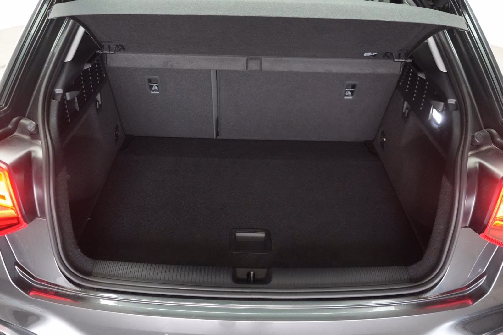 (B-211) Audi Q2 35 TFSI S line ACC/Kamera/Pano/Virtual/Matrix(Záruka do 3/2028 - Image 26