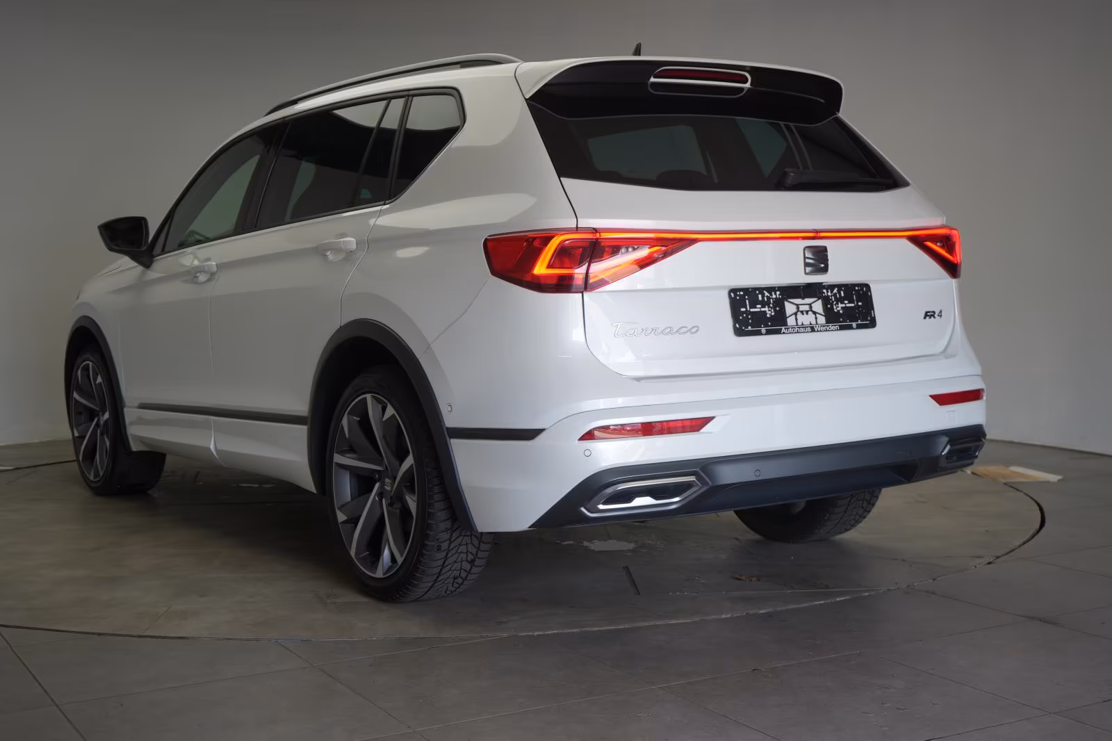 (B-424) Seat Tarraco 2.0 TDI 4Drive DSG FR ACC/Kamera/Virtual - Image 4
