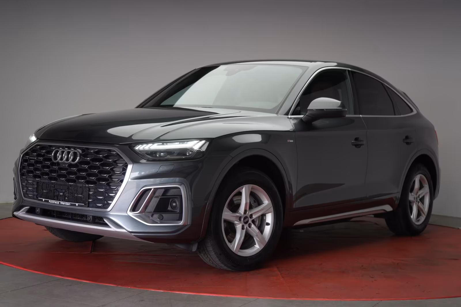 (B-373) Audi Q5 40 TDI Sportback quattro S tronic S line L - Image 2