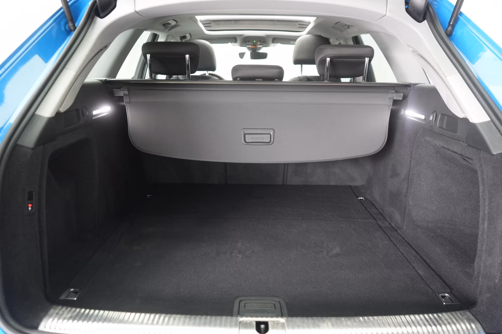 (B-727) Audi A4 40 TDI quattro S tronic S line Navi/Pano/AHK - Image 24