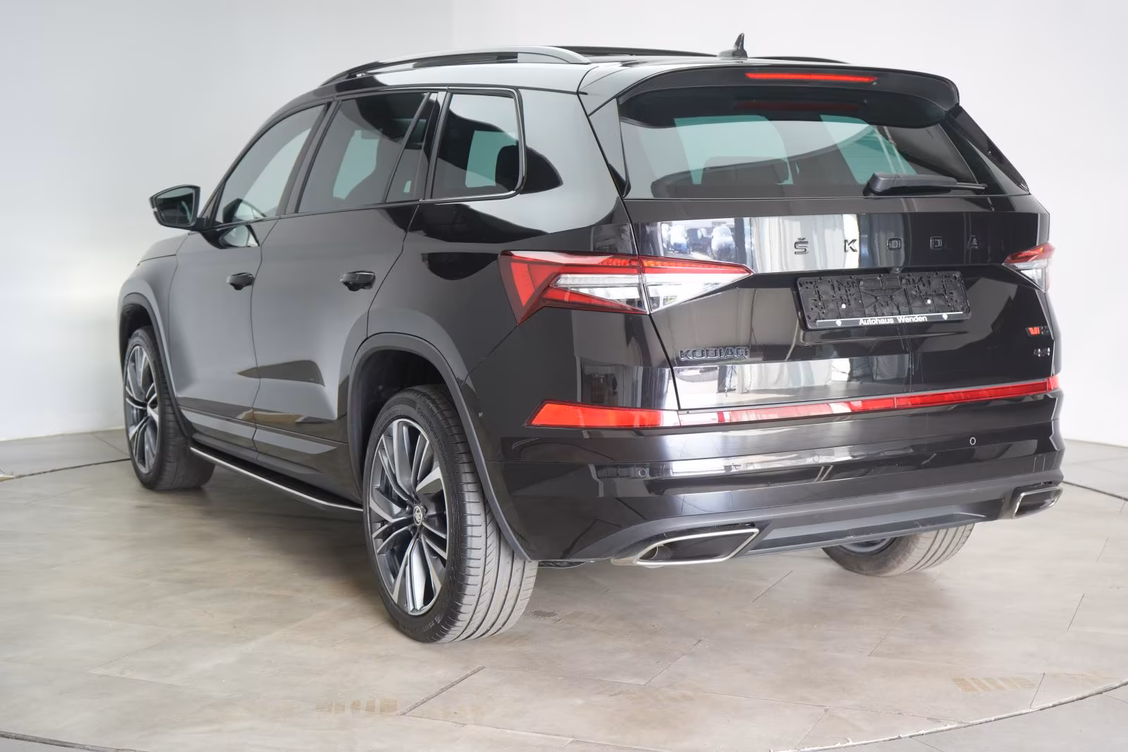 (B-031) Skoda Kodiaq 2.0 TSI 4x4 DSG RS ACC/Kamera/Virtual/Pan - Image 4