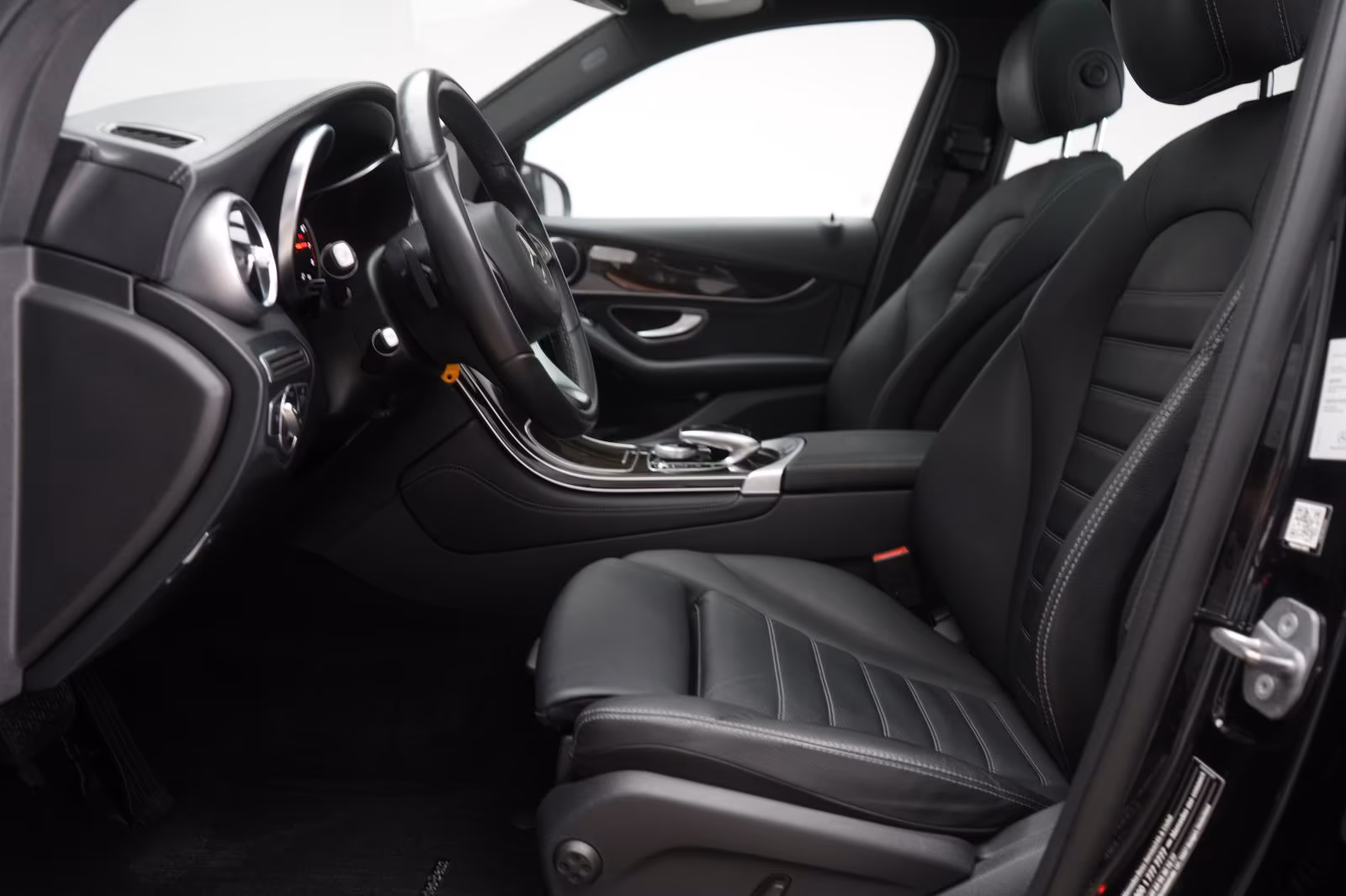 (B-788)Mercedes-Benz GLC 300 4Matic 9G-Tronic Exclusive Leder/Temp/Ka - Image 6