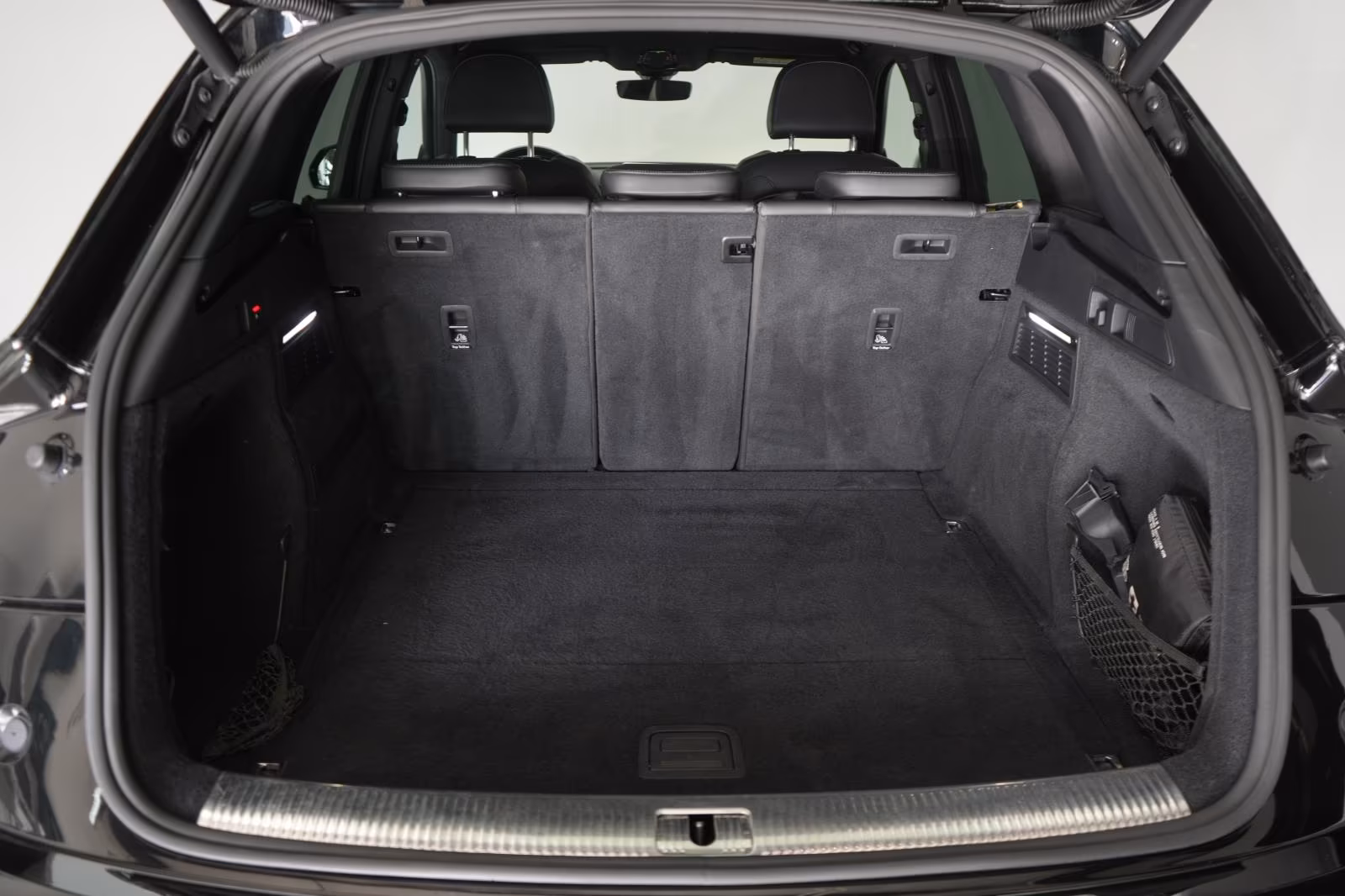 (B-123) Audi Q5 40 TDI quattro S-Line Temp/Kamera/AHK/Massage - Image 29