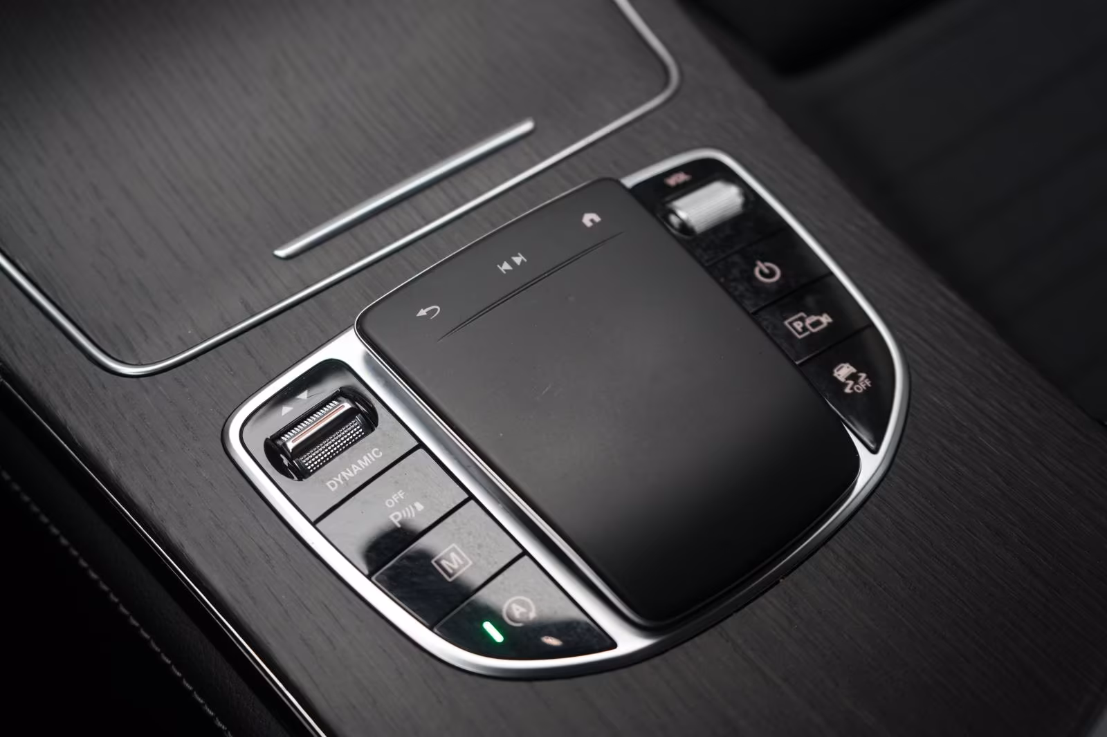 (B-785) Mercedes-Benz GLC 220 d 4Matic 9G-Tronic Navi/Temp/LED/Car - Image 14