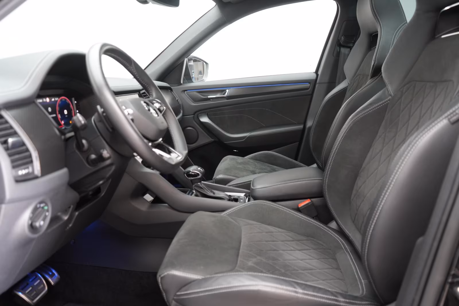 (B-225) Skoda Kodiaq 2.0 TDI 4x4 DSG Sportline ACC/Kamera/Virt - Image 6