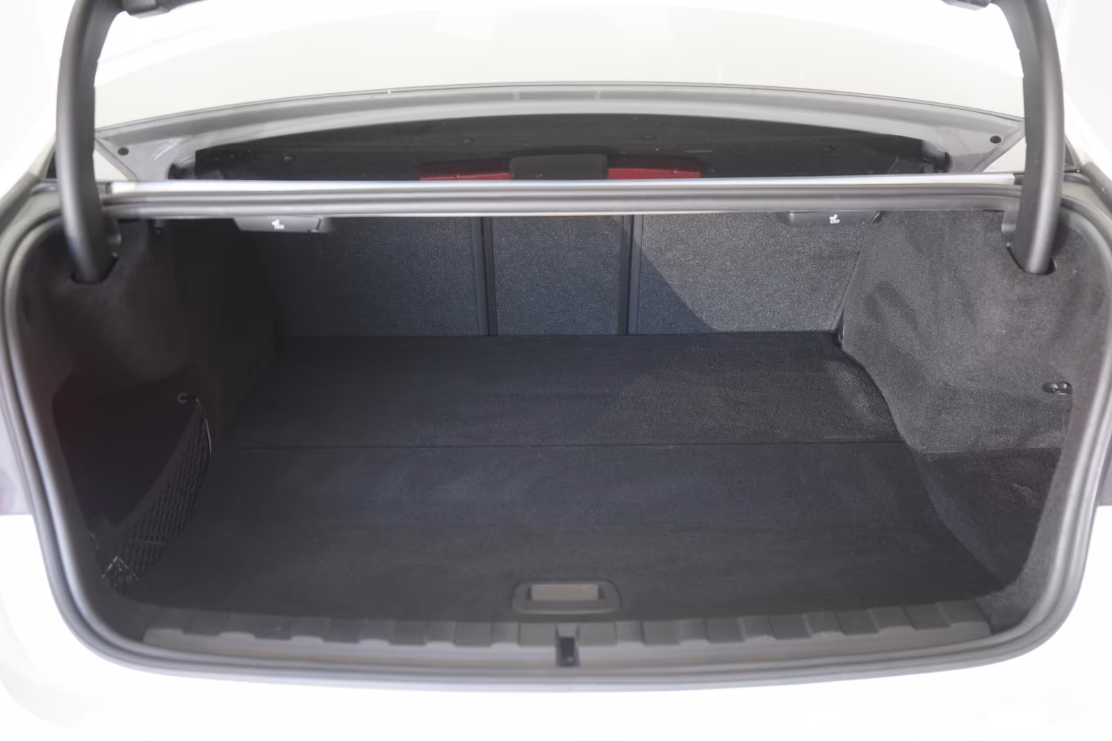 (B-017) BMW(Hybrid) 330 e Sport Line CarPlay/Temp/Kamera/Virtual/Sid - Image 20
