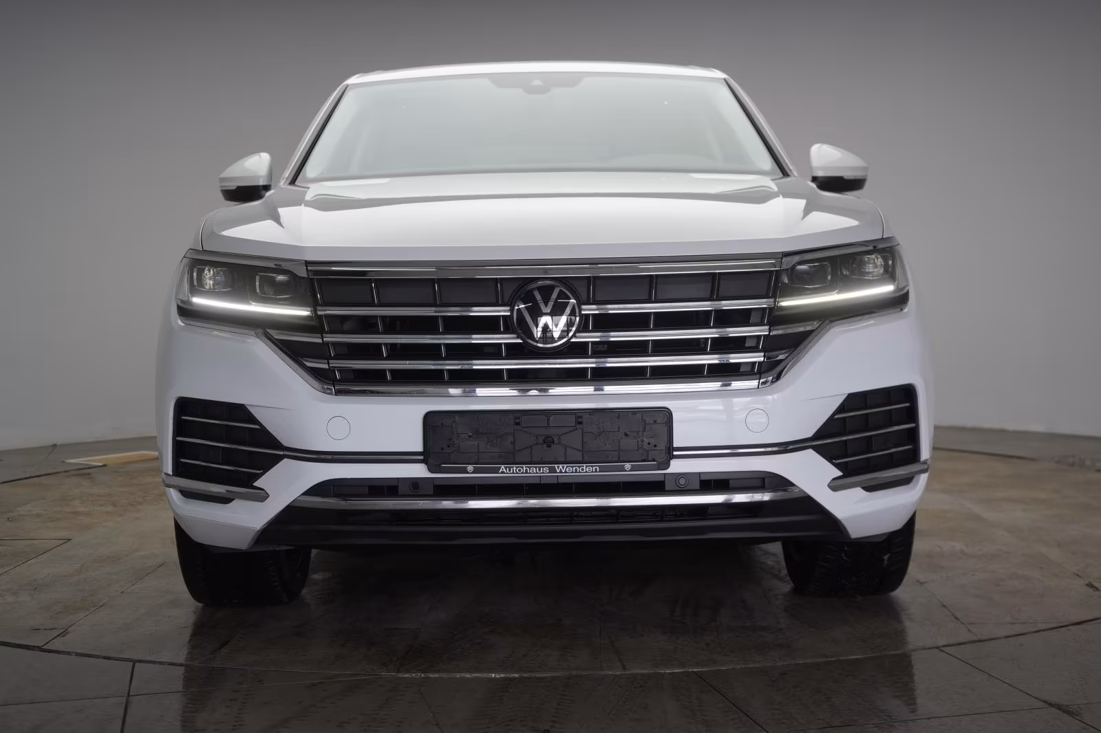 (B-446) Volkswagen Touareg 3.0 V6 TDI 4Motion Elegance Leder/AC - Image 2