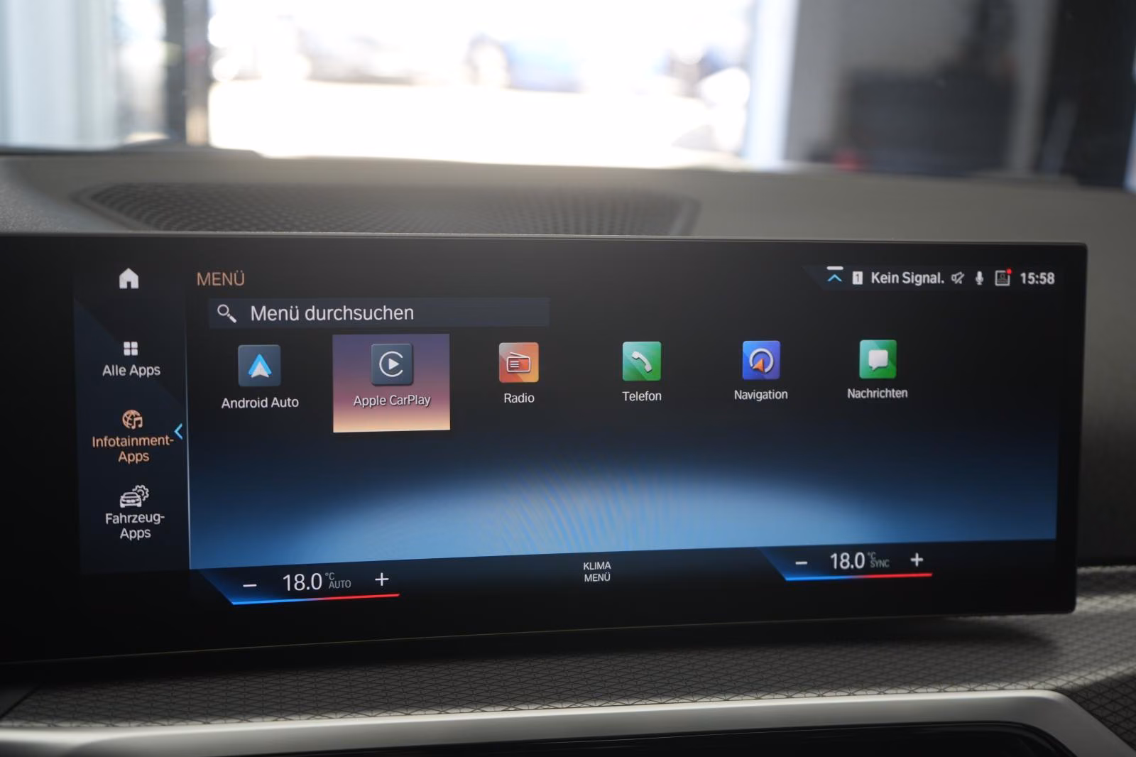 (B-768) BMW 320 d Touring M Sport HUD/Wide/Lane/Side - Image 17