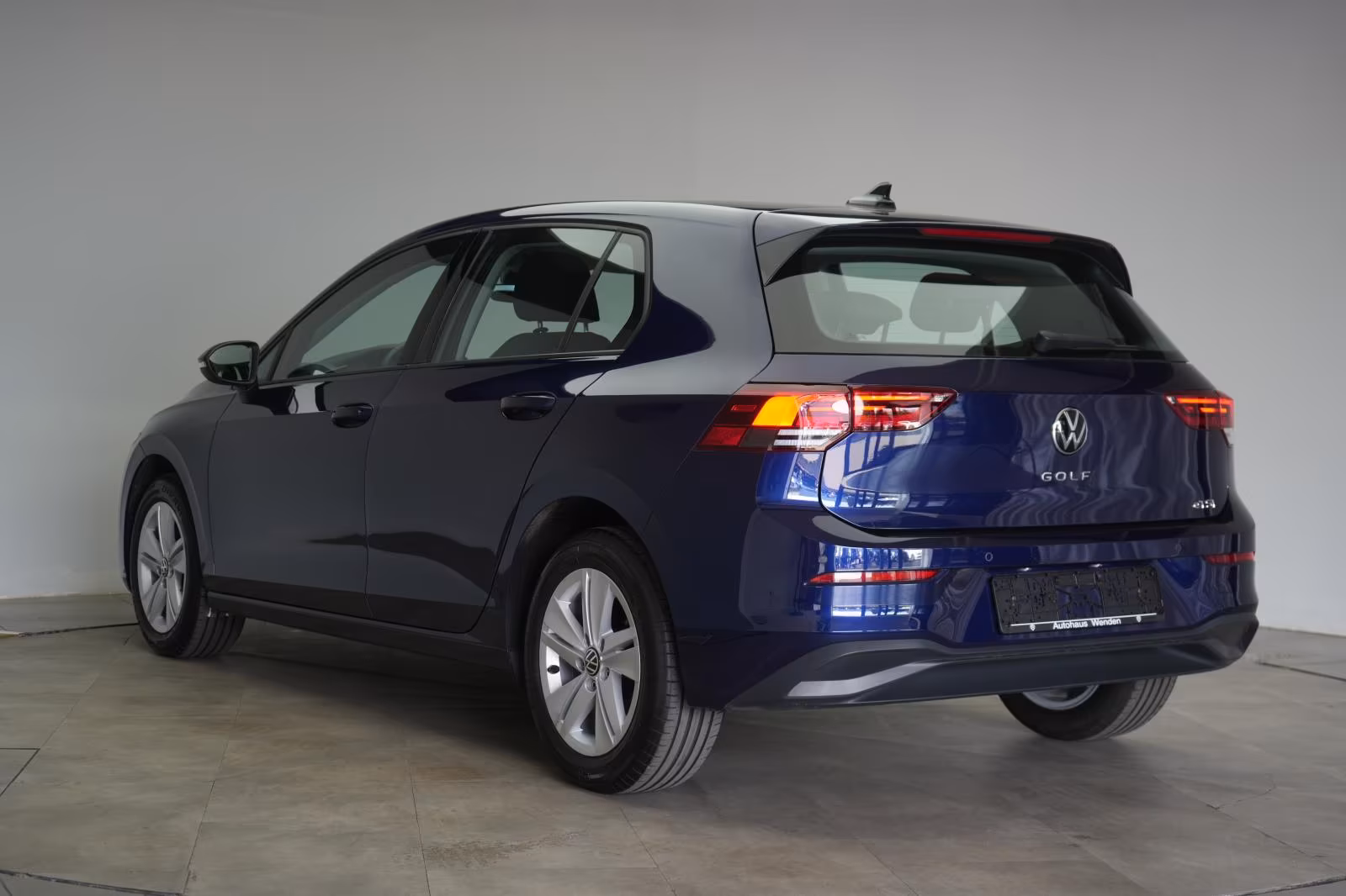 (B-420) Volkswagen Golf 1.0 eTSI DSG Life ACC/Kamera/Virtual/Lane/ - Image 4