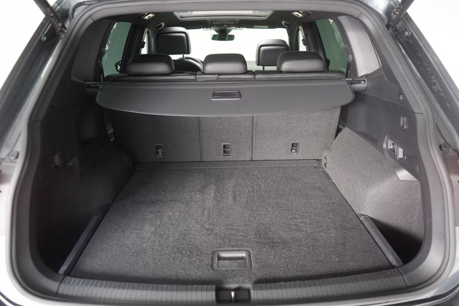 (B-278) Volkswagen Tiguan Allspace 2.0 TDI SCR 4Motion DSG R line A - Image 26