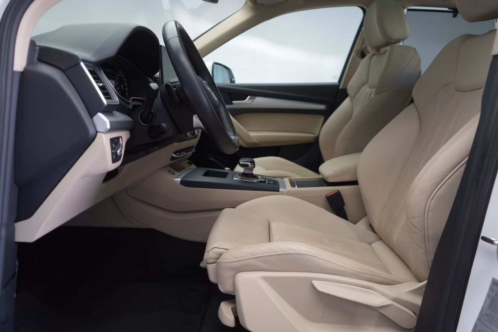(B-440) Audi Q5 40 TDI quattro S-tronic Leder/Temp/Pano/Virtu - Image 6