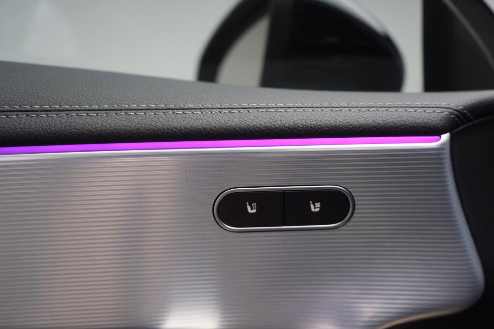 (B-318) Mercedes-Benz CLA 220 Shooting Brake d 4Matic 8G-DCT AMG L - Image 18