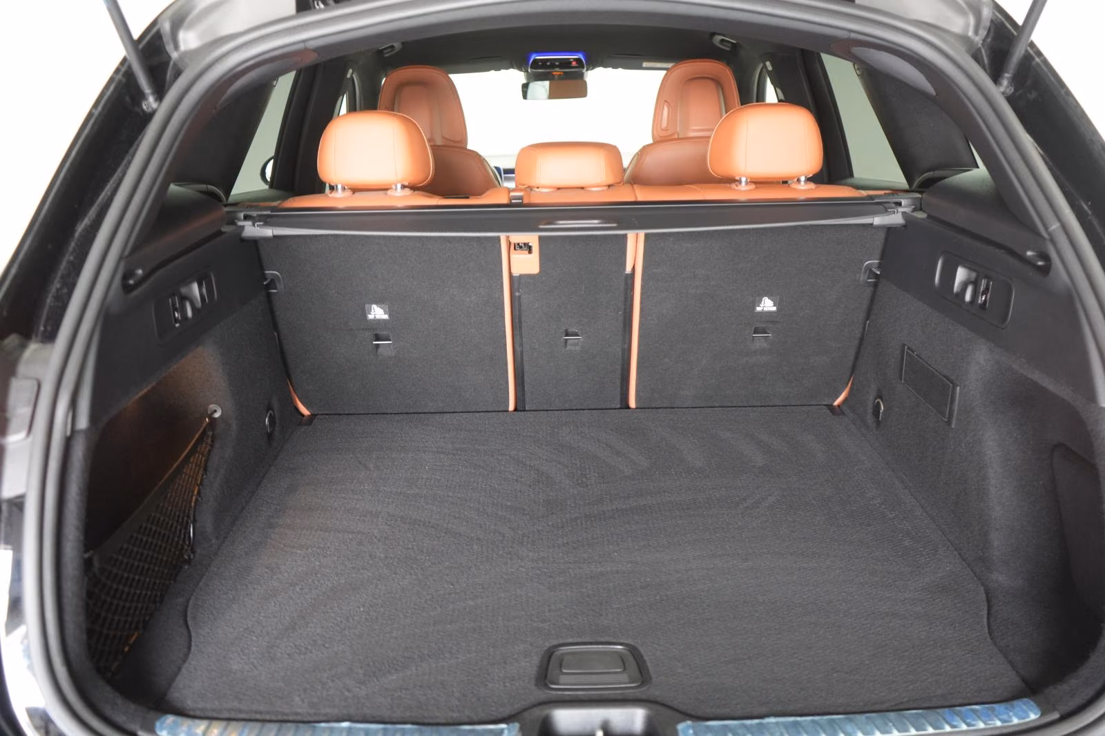 (B-146) Mercedes-Benz GLC 200 4Matic 9G-Tronic Avantgarde Advance - Image 27