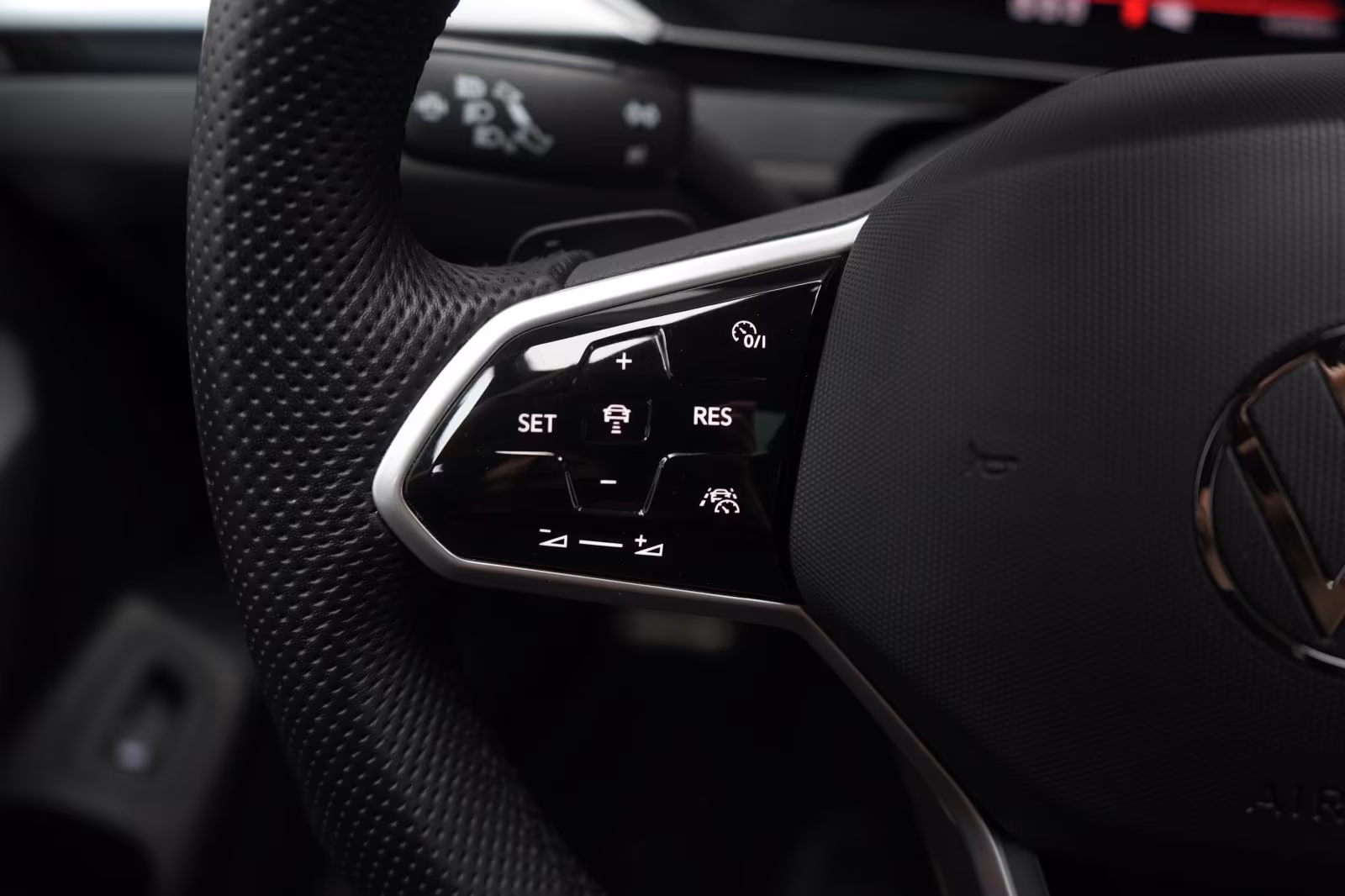 (B-475) Volkswagen Arteon Shooting Brake 2.0 TSI DSG R line Leder/A  - Image 14