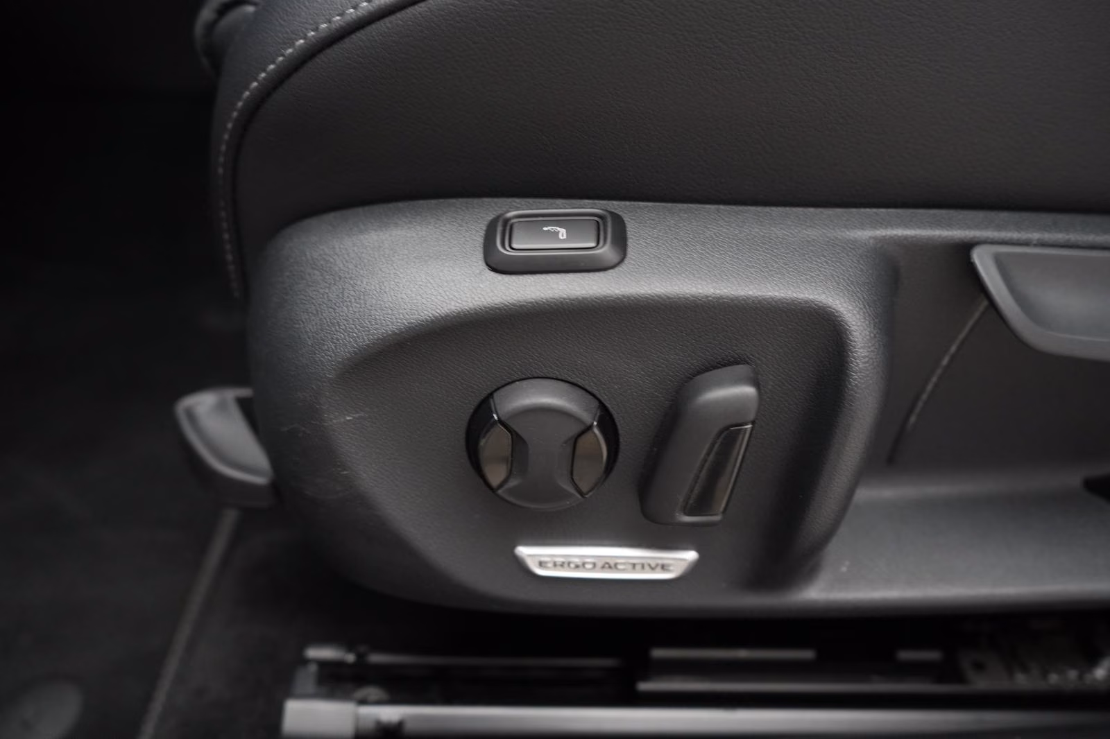 (B-326) Volkswagen(Hybrid) Passat 1.5 e-Hybrid DSG R-Line ACC/Kamera/Pano/A - Image 15