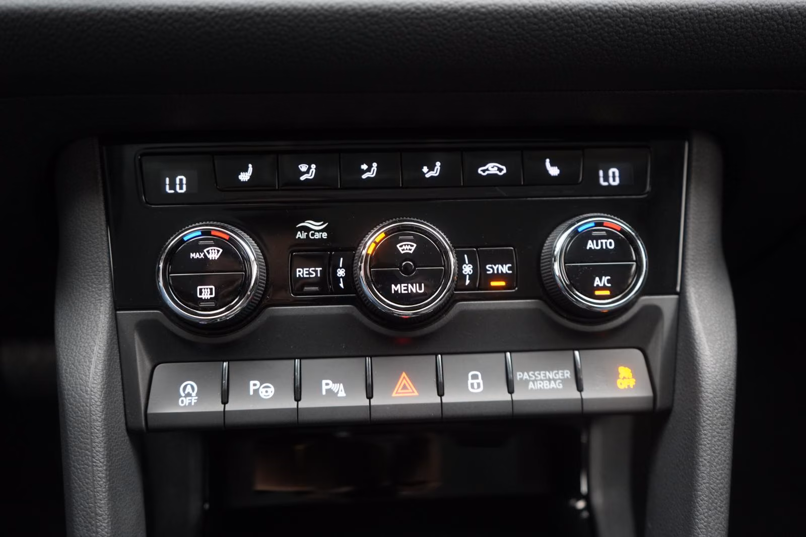 (B-178) Skoda Kodiaq 2.0 TDI 4x4 DSG Style ACC/Virtual/Memory/ - Image 16