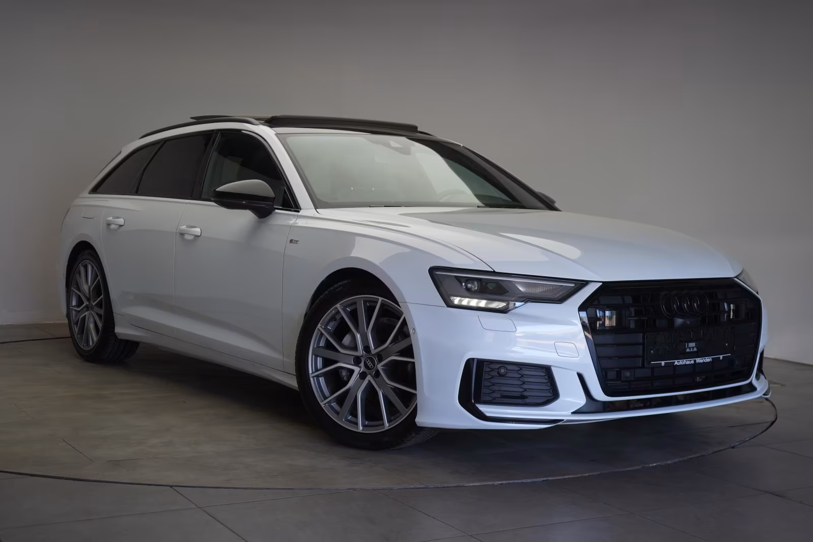 (B-102) Audi A6 40 TDI S tronic S line ACC/Kamera/Virtual/Pan - Image 1