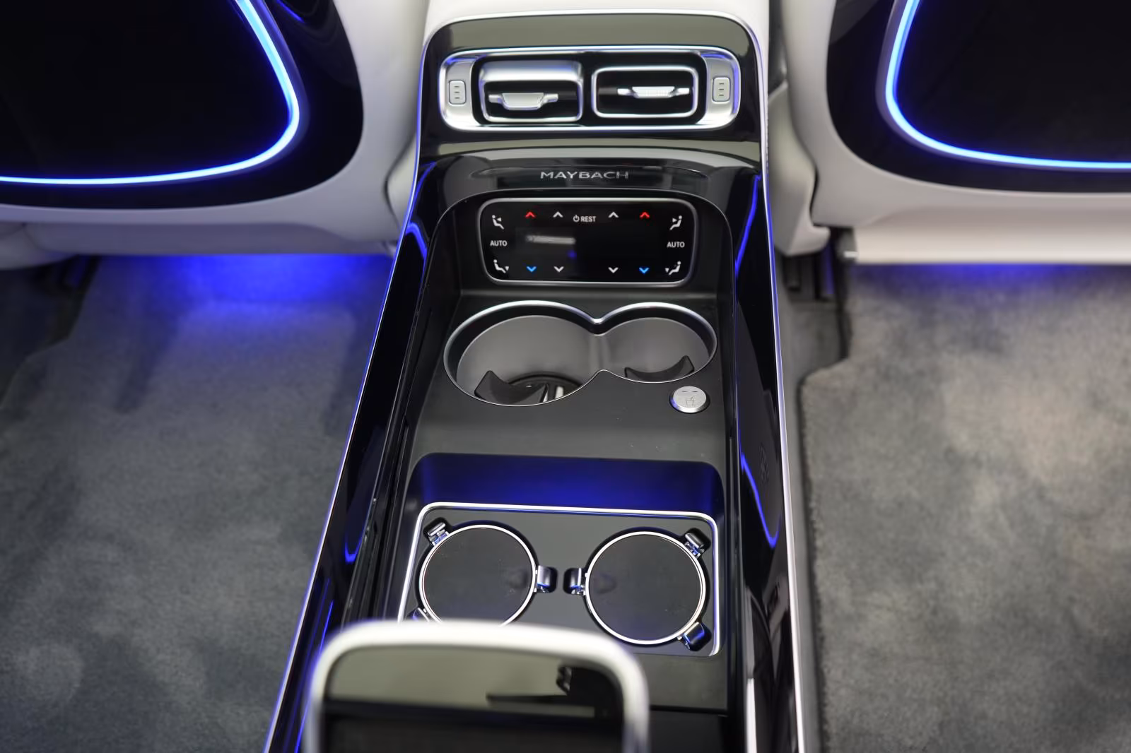(B-402) Mercedes-Benz S 680 Maybach L 4Matic Distr/Pano/Chauffer/ - Image 17