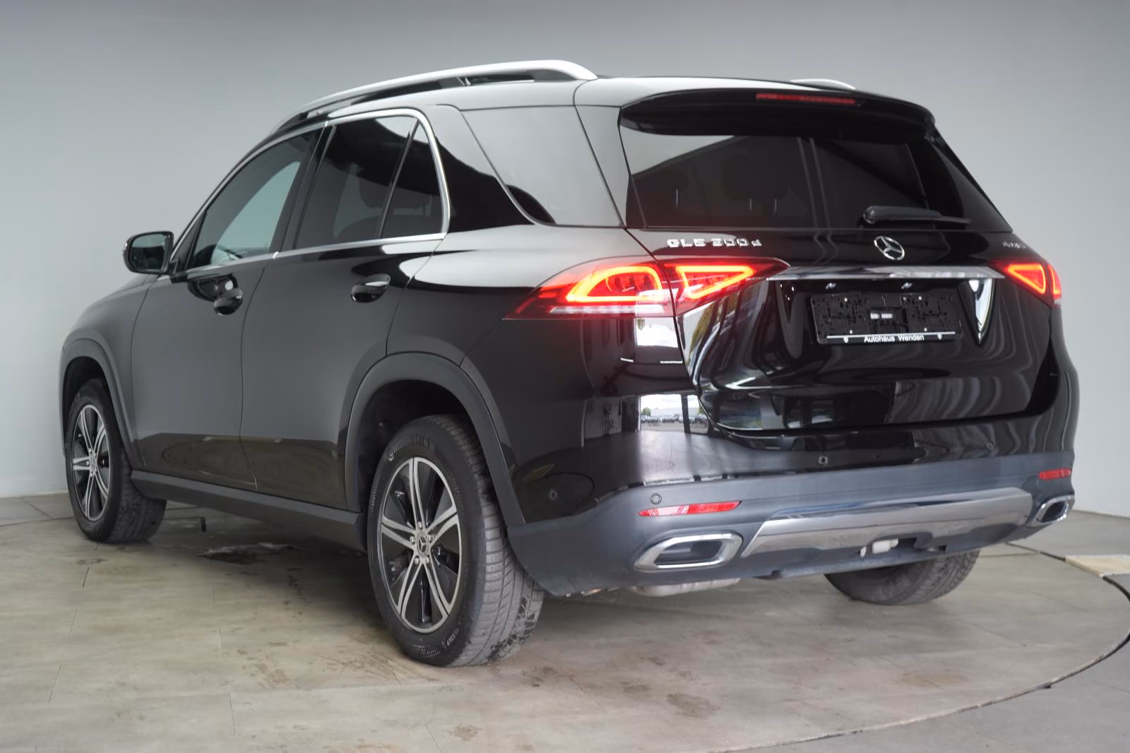 (B-692) Mercedes-Benz GLE 300 d 4Matic AMG Line Distronic/Kamera/Pa - Image 4