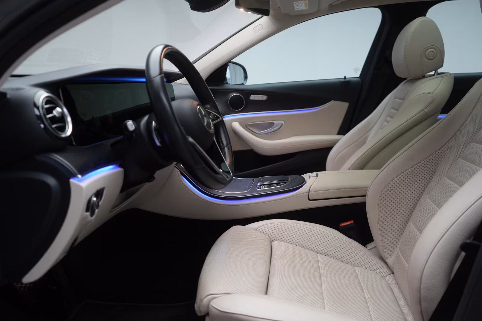 (B-159) Mercedes-Benz(Hybrid) E 300 de 4Matic T 9G-Tronic Avantgarde Leder/Dis - Image 6