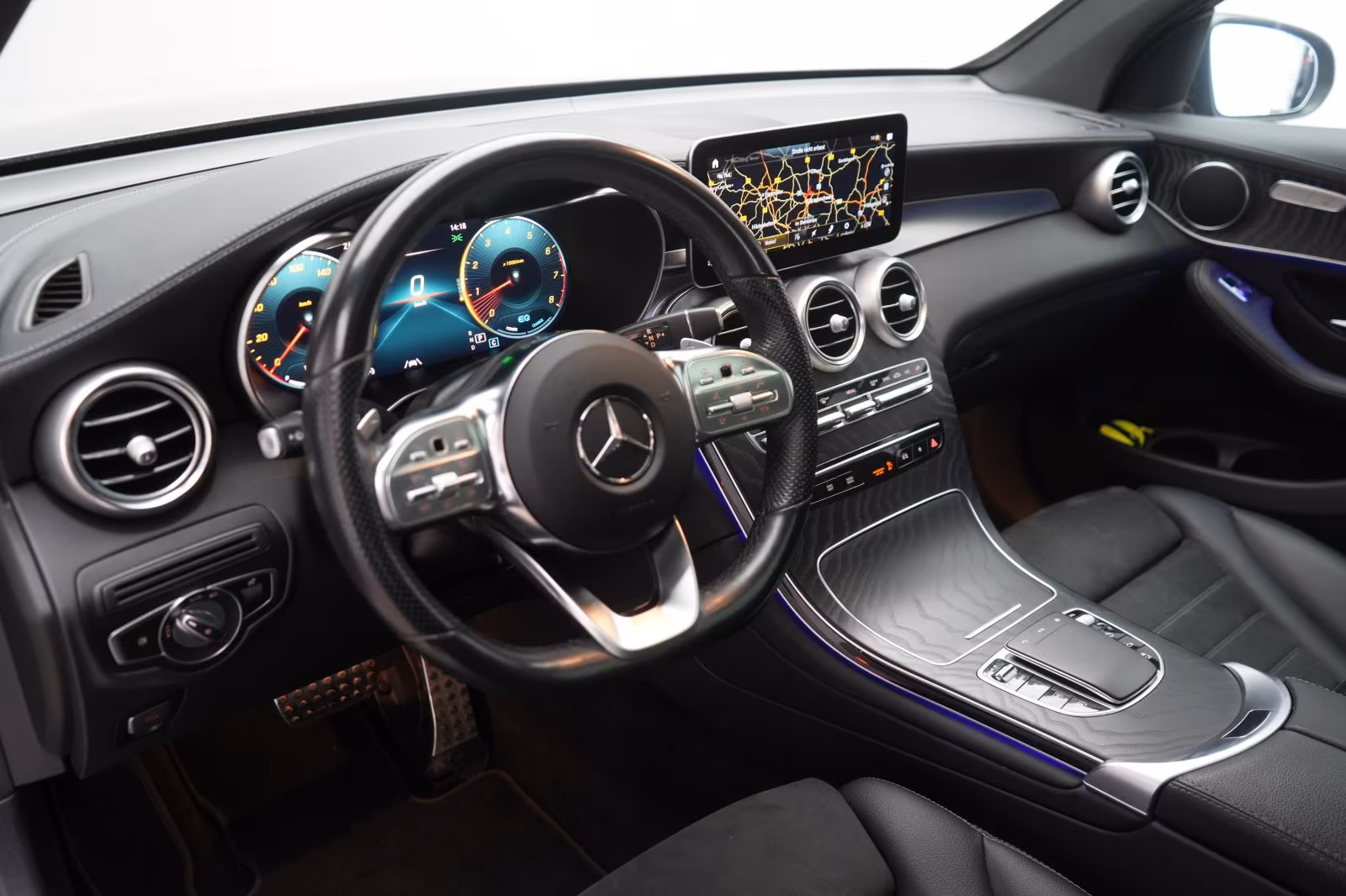 (B-284) Mercedes-Benz GLC 300 4Matic AMG Temp/Kamera/Virtual/Pano/AHK/ - Image 7