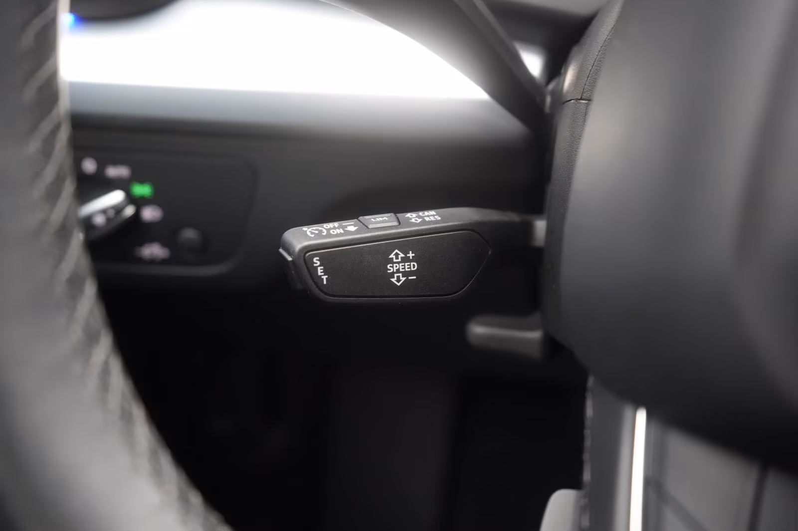 (B-162) Audi Q5(Hybrid) 50 TFSIe Quattro - Image 13